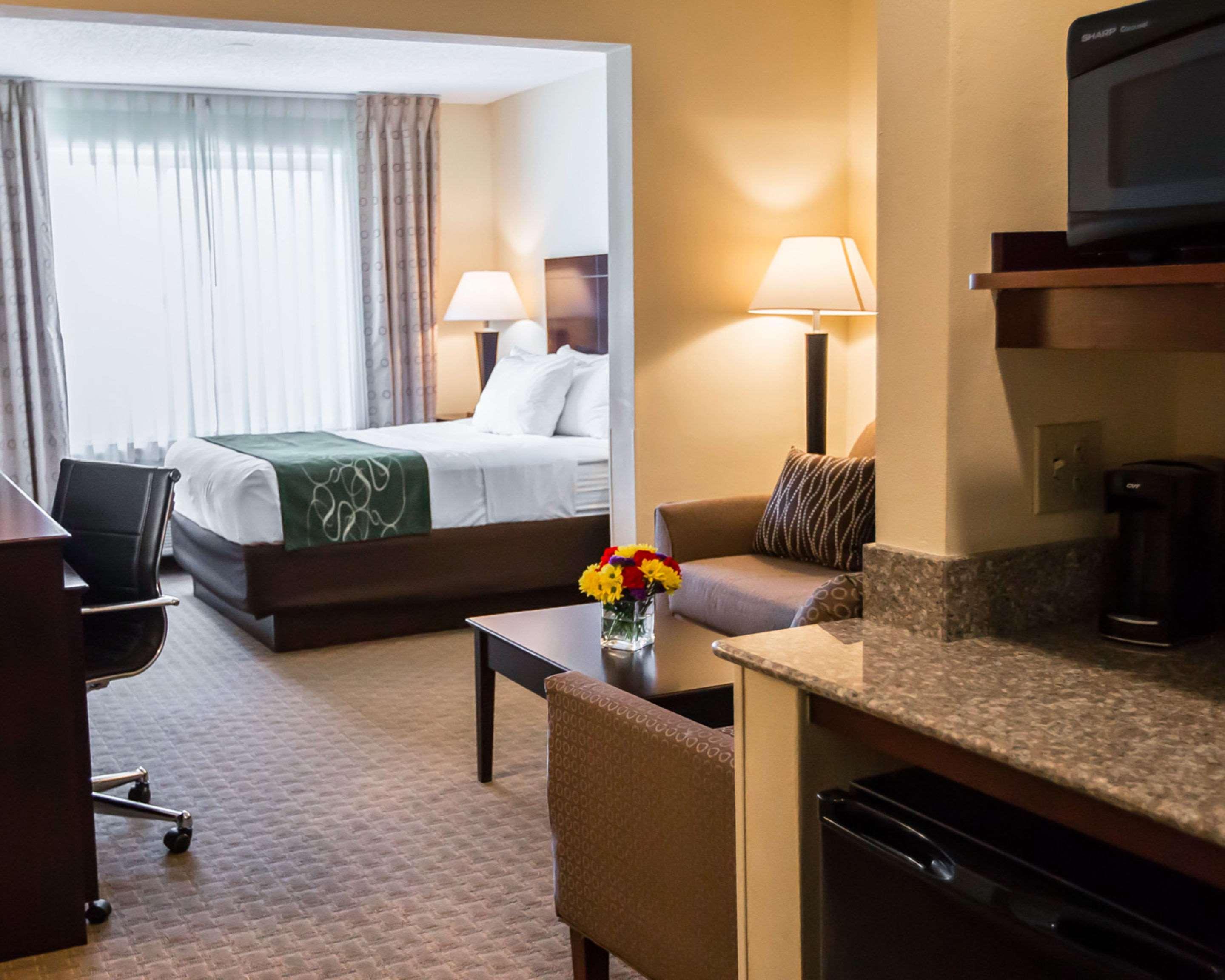 Comfort Suites University Area Notre Dame-South Bend Eksteriør billede